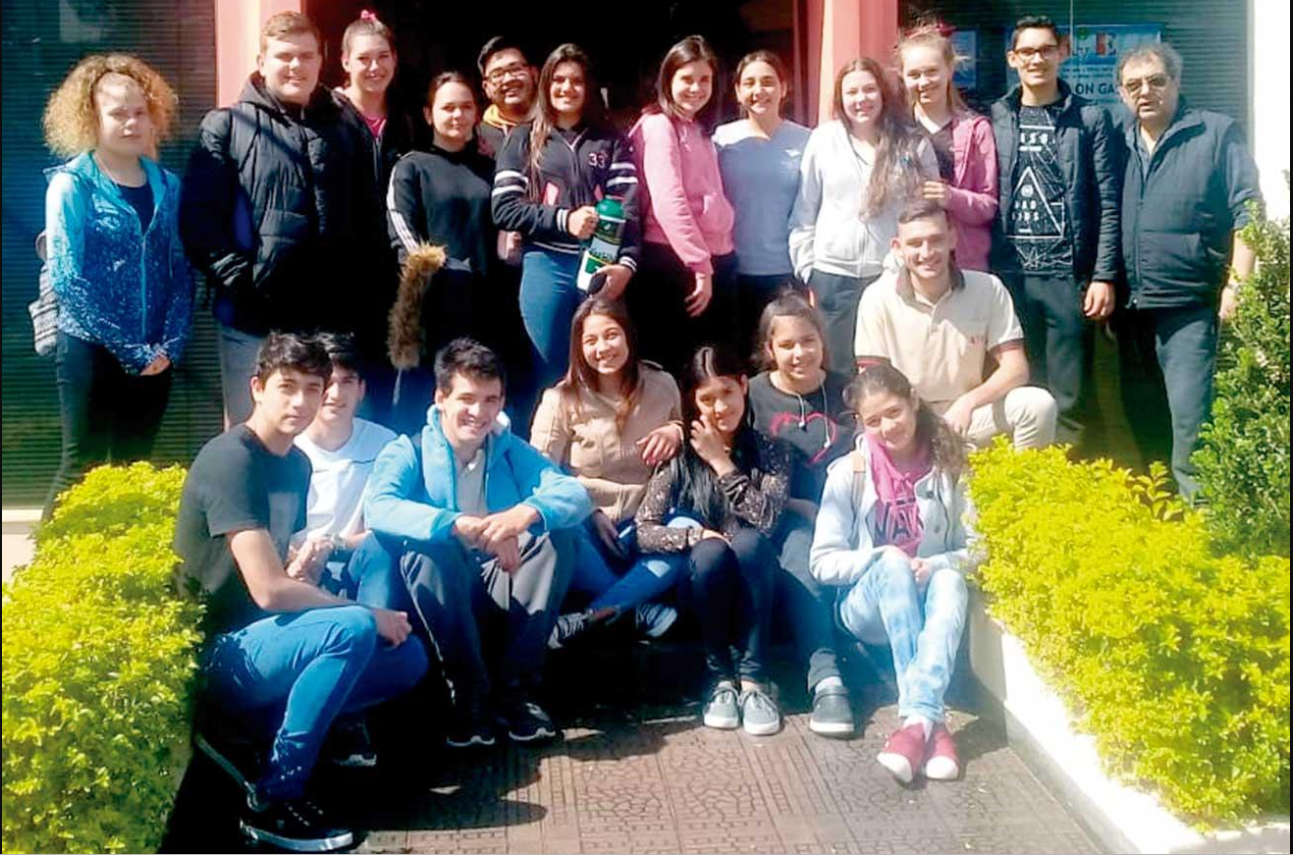 Jóvenes activos y solidarios 